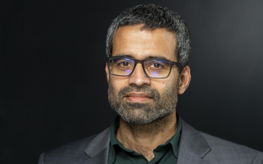 CLIMB Evergreen talk with Pradeep Ravikumar: The Return of the Kernel Method: Augmentation-Based Self-Supervised Representation Learning & RKHS regression